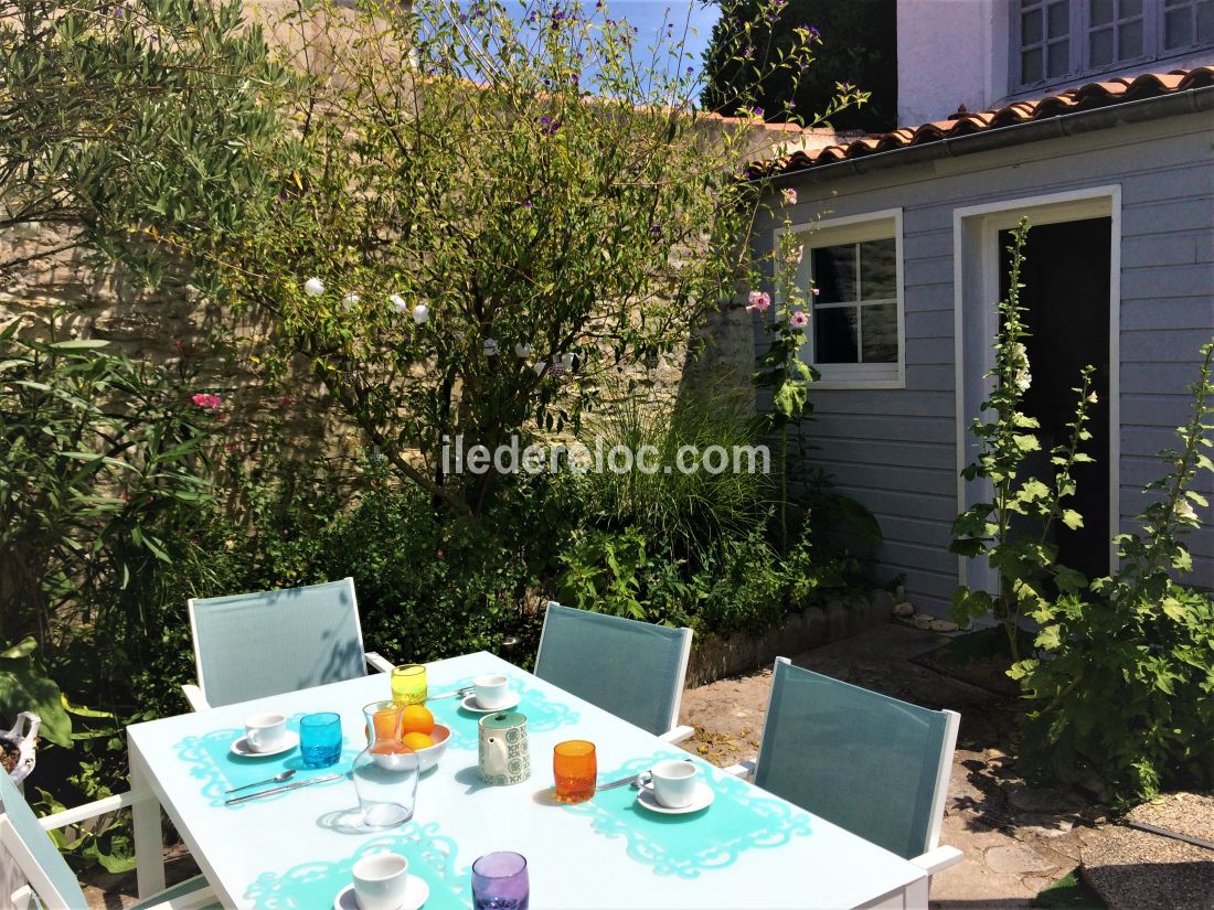 Photo 1 : NC d'une maison située à Saint-Martin-de-Ré, île de Ré.