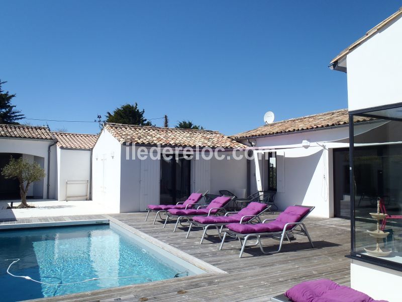 Photo 1 :  d'une maison située à La Couarde-sur-mer, île de Ré.