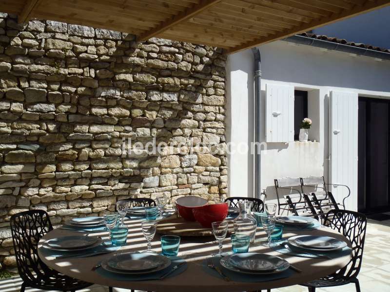 Photo 11 : PATIO d'une maison située à La Couarde-sur-mer, île de Ré.