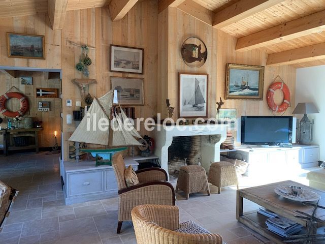 Photo 17 : SEJOUR d'une maison située à La Couarde-sur-mer, île de Ré.