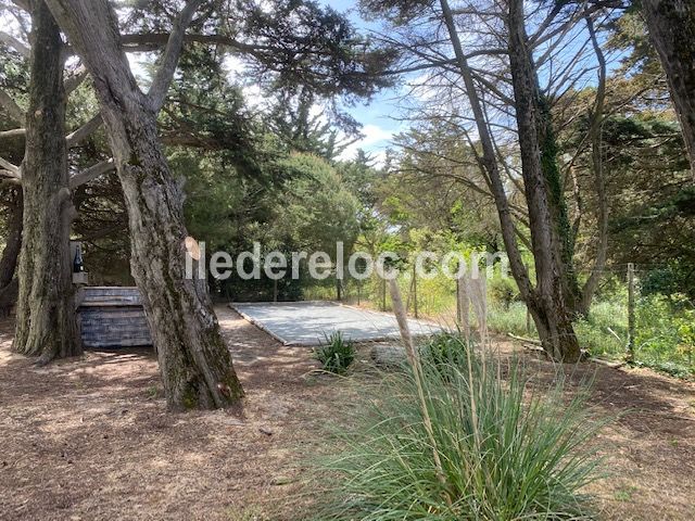 Photo 6 : JARDIN d'une maison située à La Couarde-sur-mer, île de Ré.