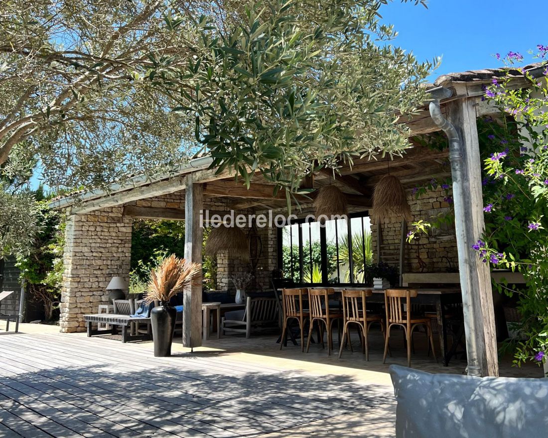 Photo 8 : PATIO d'une maison située à La Couarde-sur-mer, île de Ré.