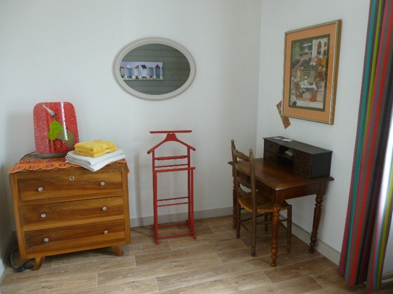 Photo 44 : CHAMBRE d'une maison située à Sainte-Marie-de-Ré, île de Ré.