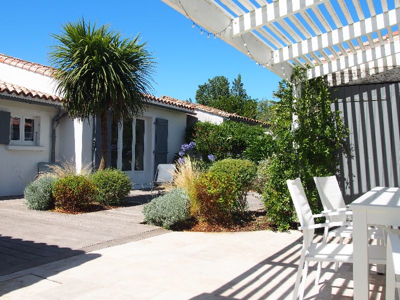 Photo 3 : NC d'une maison située à La Couarde, île de Ré.