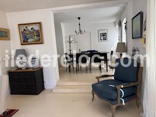 Photo 6 : NC d'une maison situ&eacute;e &agrave; Les Portes-en-R&eacute;, &icirc;le de R&eacute;.