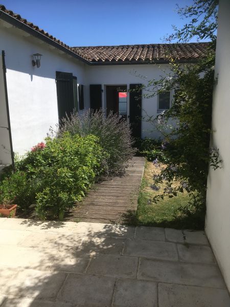 Photo 43 : NC d'une maison située à Sainte-Marie, île de Ré.