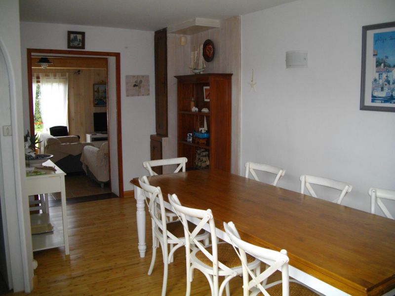 Photo 5 : SEJOUR d'une maison située à Le Bois-Plage-en-Ré, île de Ré.