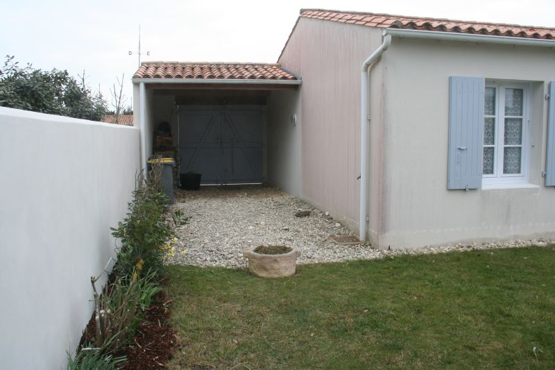Photo 6 : JARDIN d'une maison située à Saint-Clément-des-Baleines, île de Ré.