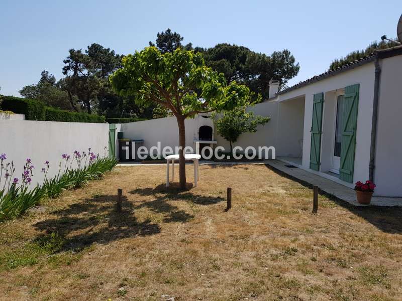 Photo 3 : NC d'une maison située à Sainte-Marie-de-Ré, île de Ré.