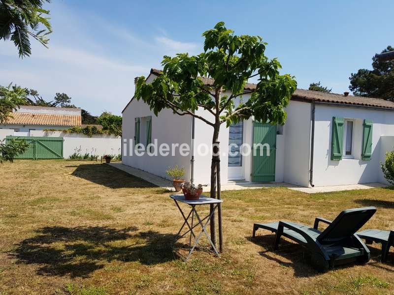 Photo 6 : NC d'une maison située à Sainte-Marie-de-Ré, île de Ré.