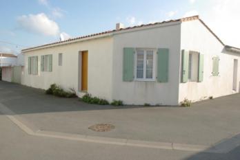 Ile de Ré:Maison de location 6 personnes ile de ré. st clement des baleines. 