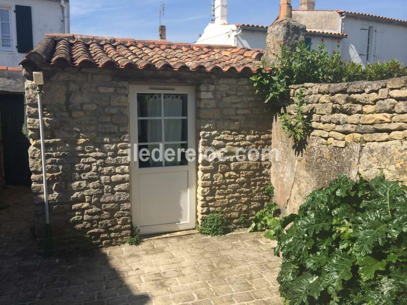 Photo 21 : CHAMBRE d'une maison situ&eacute;e &agrave; Saint-Cl&eacute;ment-des-Baleines, &icirc;le de R&eacute;.