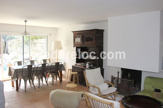 Photo 8 : SEJOUR d'une maison situ&eacute;e &agrave; Saint-Cl&eacute;ment-des-Baleines, &icirc;le de R&eacute;.