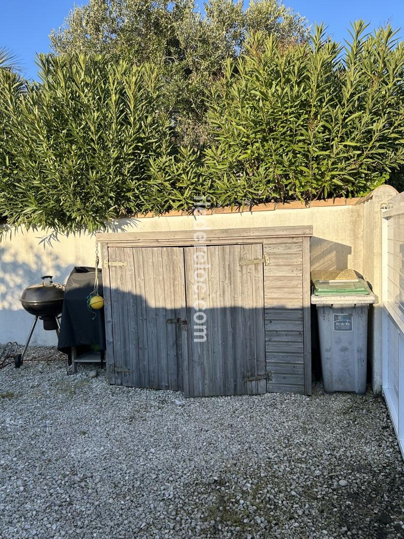 Photo 7 : JARDIN d'une maison situ&eacute;e &agrave; La Couarde-sur-mer, &icirc;le de R&eacute;.