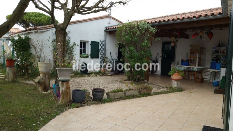 Photo 6 : NC d'une maison située à Le Bois-Plage-en-Ré, île de Ré.