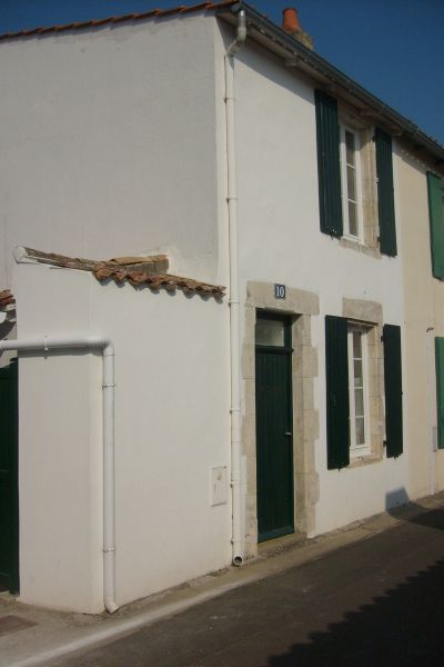 Photo 1 : EXTERIEUR d'une maison située à Les Portes-en-Ré, île de Ré.