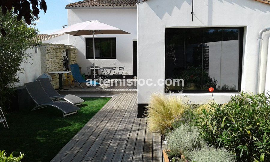 Photo 13 :  d'une maison située à Le Bois-Plage-en-Ré, île de Ré.