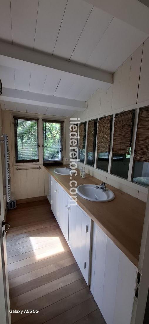 Photo 11 : NC d'une maison situ&eacute;e &agrave; La Couarde-sur-mer, &icirc;le de R&eacute;.