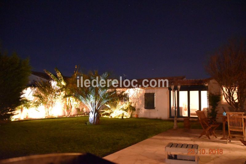 Photo 18 : JARDIN d'une maison située à La Couarde-sur-mer, île de Ré.