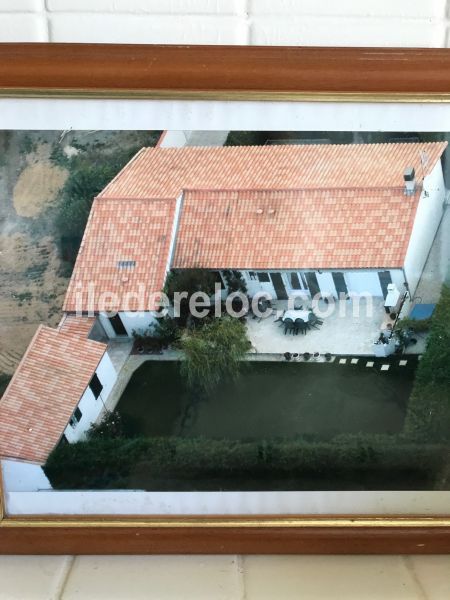 Photo 23 : EXTERIEUR d'une maison située à La Couarde-sur-mer, île de Ré.