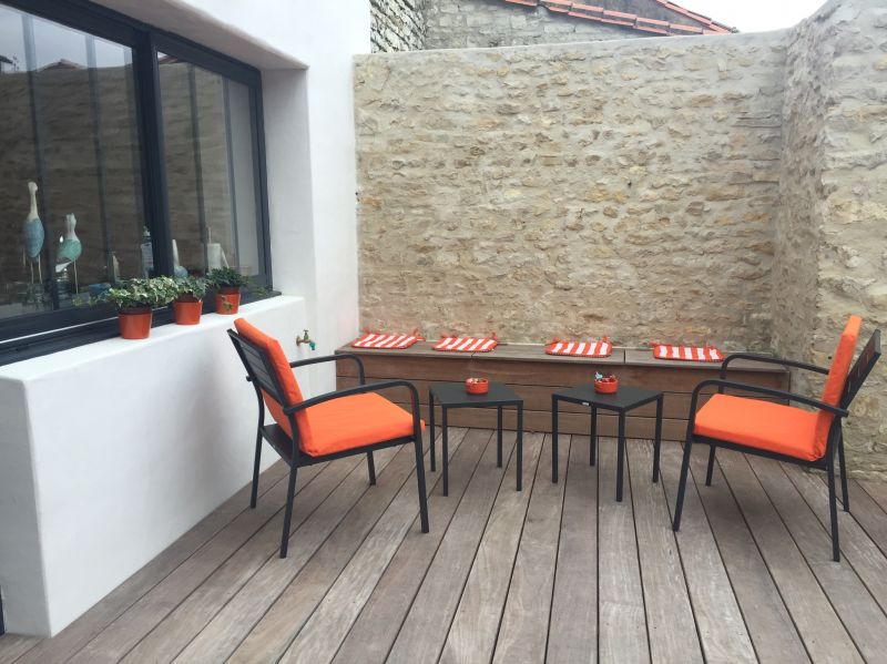 Photo 4 : PATIO d'une maison située à Le Bois-Plage-en-Ré, île de Ré.