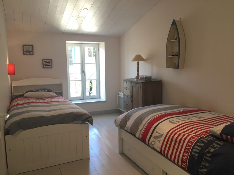 Photo 25 : CHAMBRE d'une maison située à Le Bois-Plage-en-Ré, île de Ré.