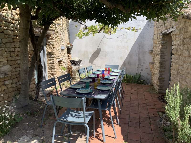 Photo 20 : TERRASSE d'une maison située à Saint-Clément-des-Baleines, île de Ré.