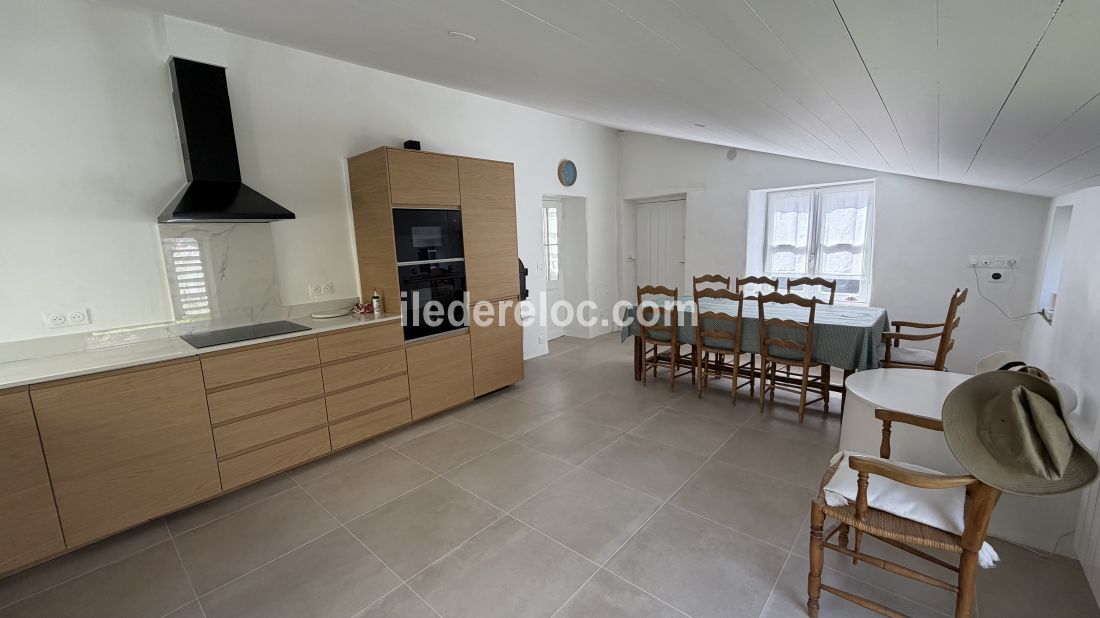 Photo 5 : NC d'une maison situ&eacute;e &agrave; Saint-Cl&eacute;ment-des-Baleines, &icirc;le de R&eacute;.