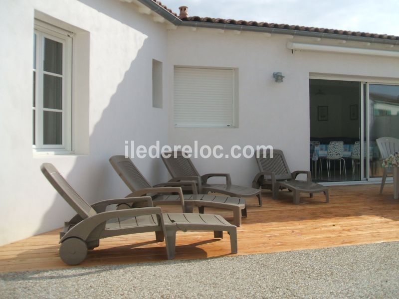 Photo 3 : EXTERIEUR d'une maison située à La Flotte-en-Ré, île de Ré.