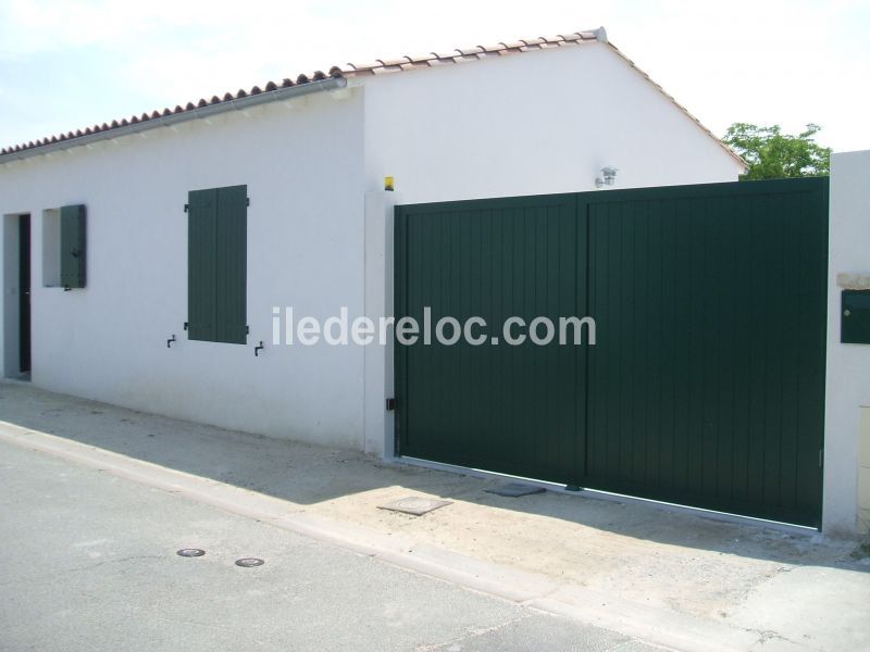 Photo 34 : EXTERIEUR d'une maison située à La Flotte-en-Ré, île de Ré.