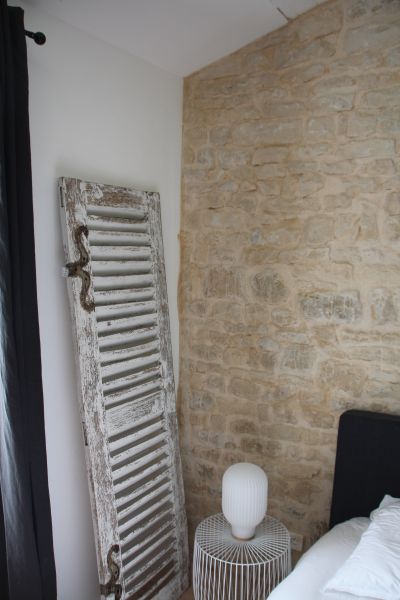 Photo 14 : CHAMBRE d'une maison située à Ars en Ré, île de Ré.