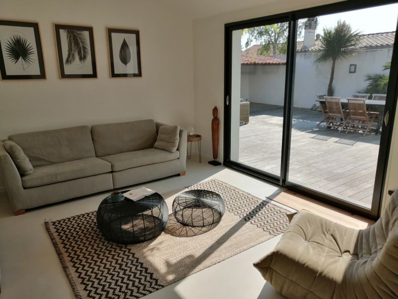 Photo 34 : SEJOUR d'une maison située à La Couarde-sur-mer, île de Ré.