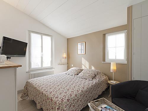 Photo 4 : CHAMBRE d'une maison située à La Flotte, île de Ré.