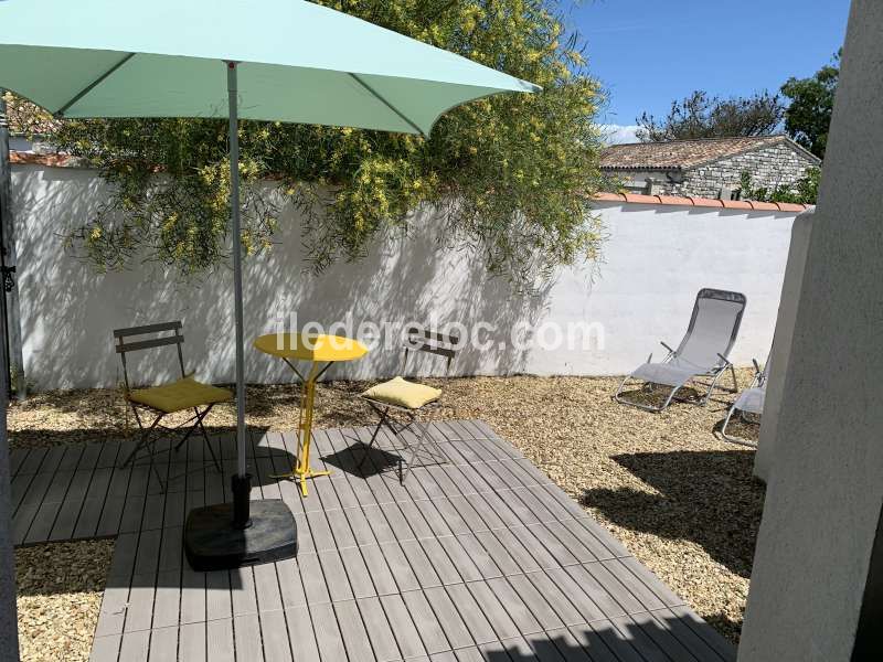 Photo 18 : PATIO d'une maison située à Loix, île de Ré.