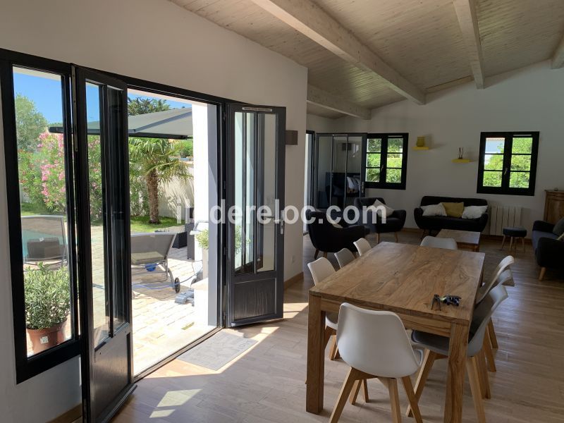 Photo 17 : SEJOUR d'une maison située à Loix, île de Ré.