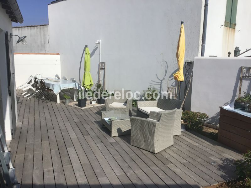 Photo 14 : TERRASSE d'une maison située à Le Bois-Plage-en-Ré, île de Ré.