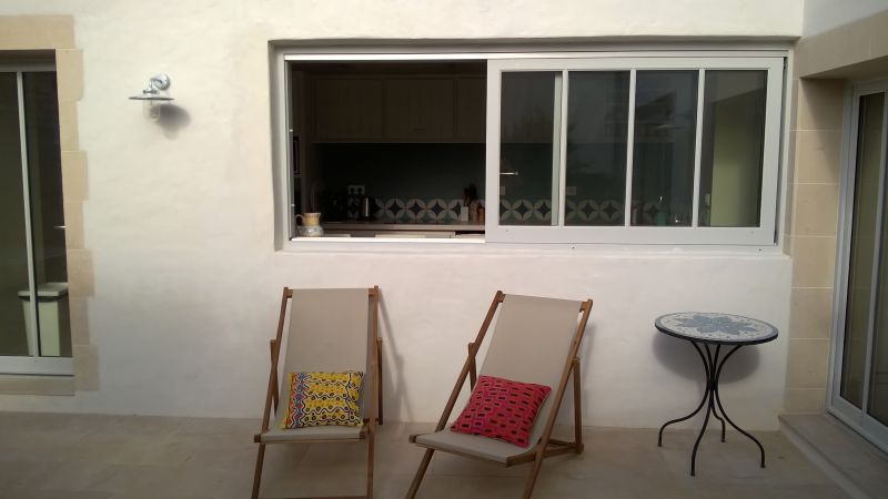 Photo 8 : PATIO d'une maison située à Ars en Ré, île de Ré.