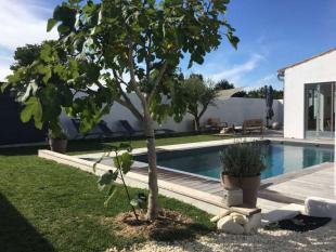 ile de ré Maison la flotte jardin piscine chauffee