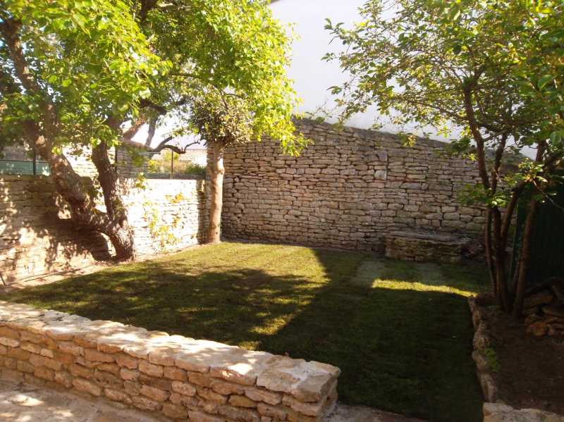 Photo 3 : JARDIN d'une maison située à Les Portes-en-Ré, île de Ré.