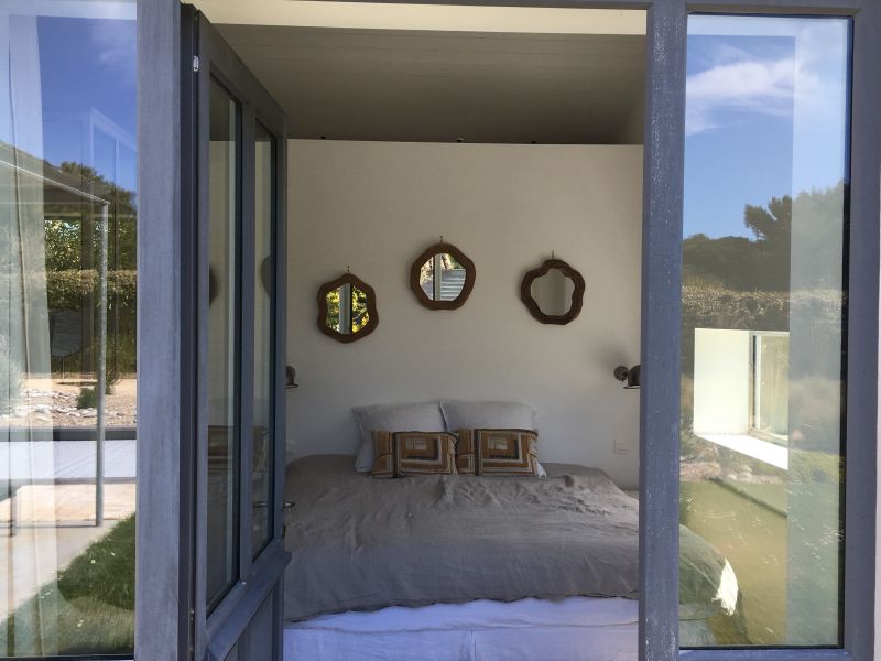 Photo 11 : CHAMBRE d'une maison située à Les Portes, île de Ré.