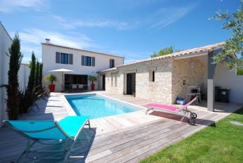 Ile de Ré:Le clos bel air (piscine chauffée, 3ch dont 1 au rez-de-chaussée)