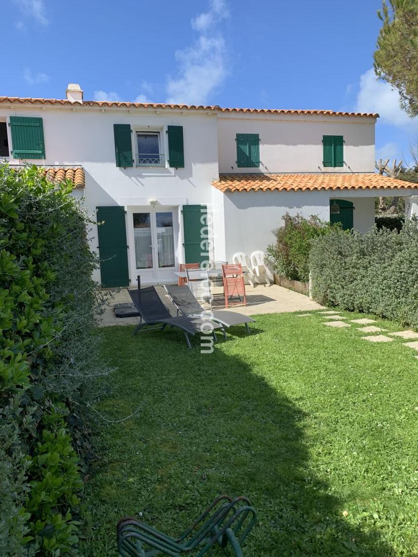 Photo 23 : JARDIN d'une maison située à Ars en Ré, île de Ré.