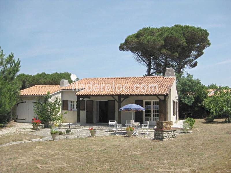 Photo 9 : NC d'une maison située à Le Bois-Plage-en-Ré, île de Ré.