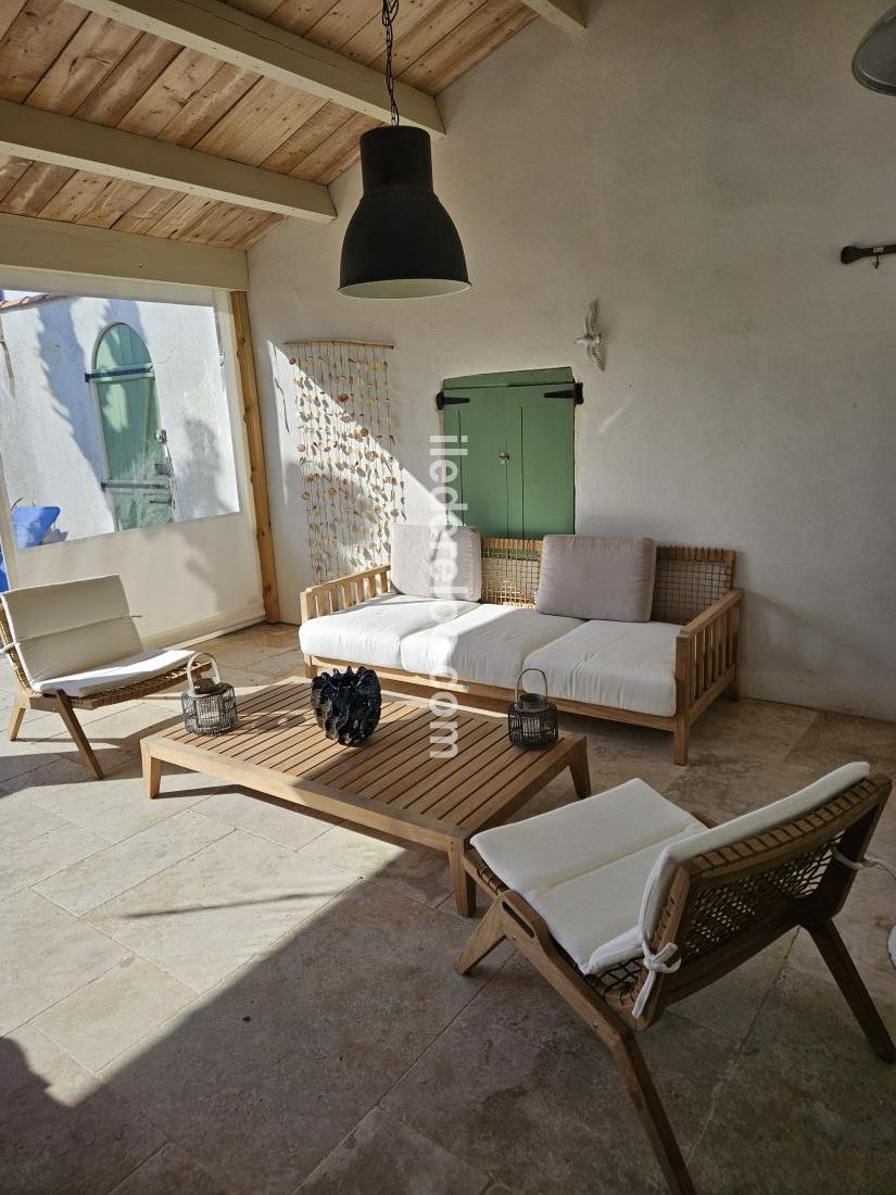 Photo 30 : TERRASSE d'une maison situ&eacute;e &agrave; Loix, &icirc;le de R&eacute;.