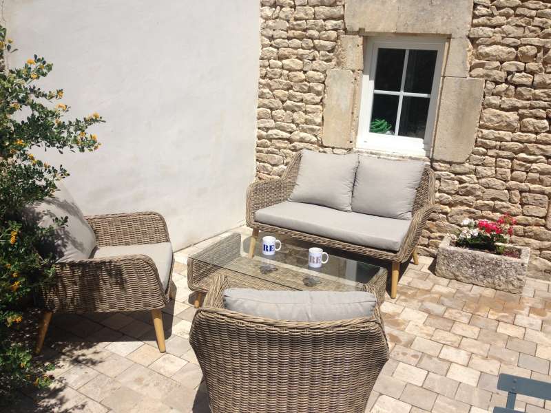 Photo 30 : EXTERIEUR d'une maison située à Le Bois-Plage-en-Ré, île de Ré.