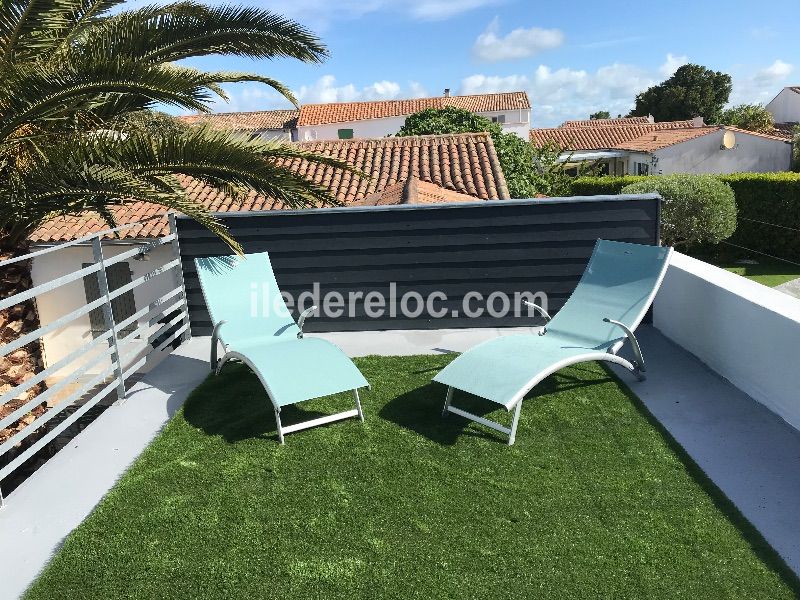 Photo 31 : TERRASSE d'une maison située à Le Bois-Plage-en-Ré, île de Ré.