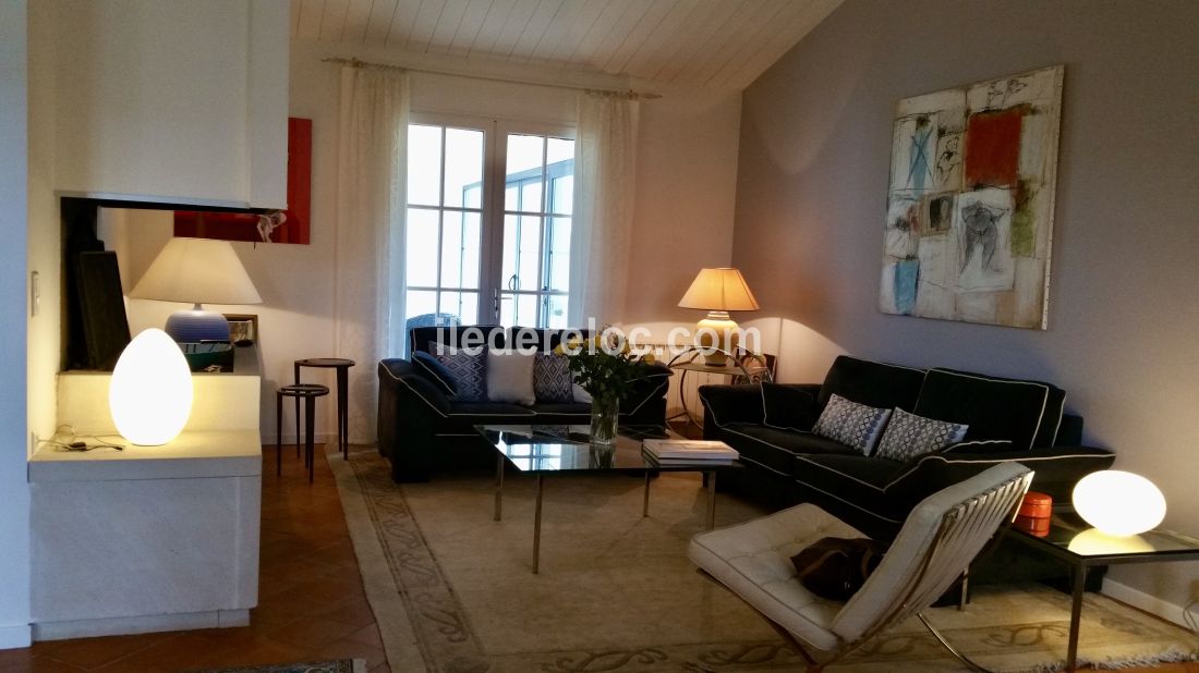 Photo 4 : NC d'une maison situ&eacute;e &agrave; Sainte-Marie-de-R&eacute;, &icirc;le de R&eacute;.