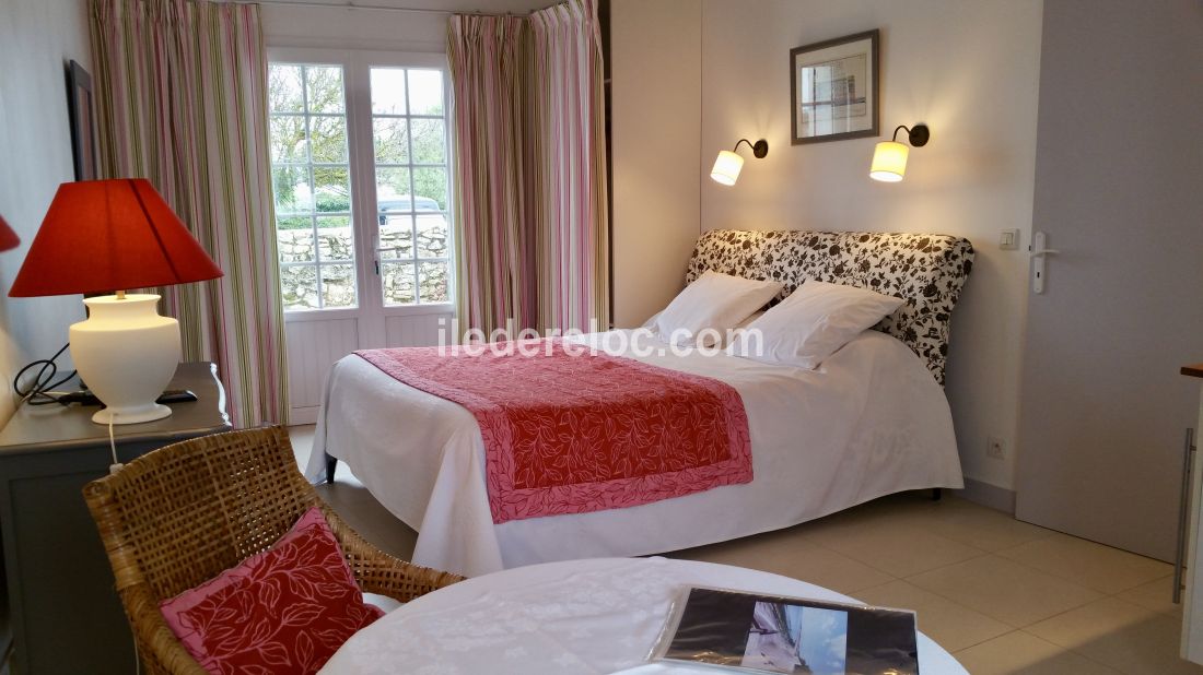 Photo 10 : NC d'une maison situ&eacute;e &agrave; Sainte-Marie-de-R&eacute;, &icirc;le de R&eacute;.