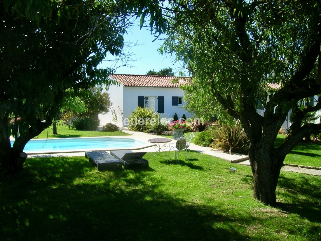 Photo 14 : NC d'une maison situ&eacute;e &agrave; Sainte-Marie-de-R&eacute;, &icirc;le de R&eacute;.