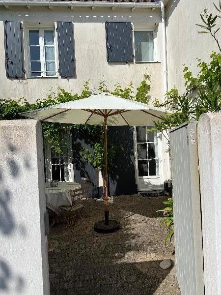 Photo 1 : EXTERIEUR d'une maison située à Saint-Clément-des-Baleines, île de Ré.